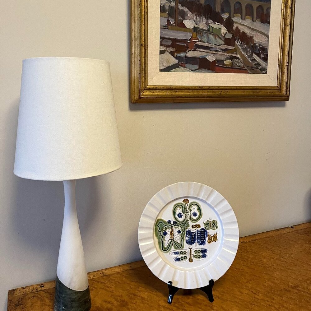 Vintage Bennington Potters Studio Vermont Decorative Butterfly Plate with Stand